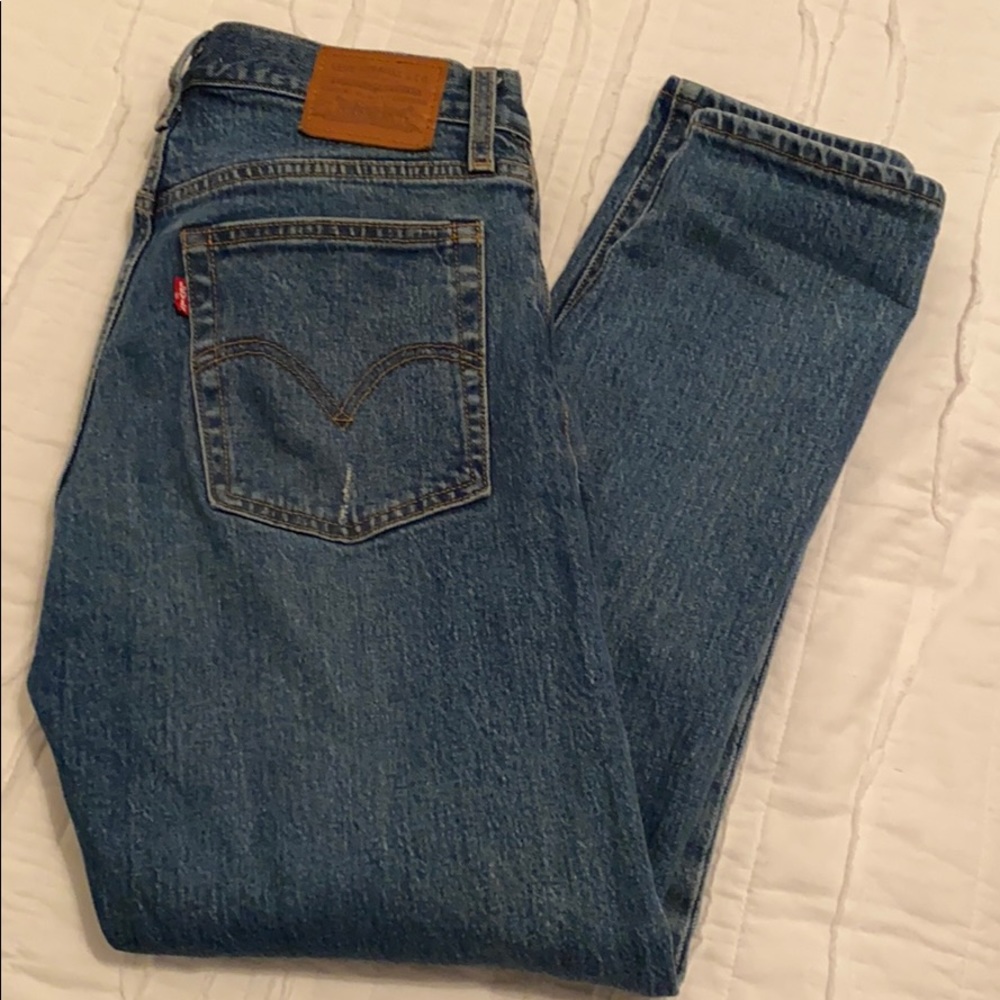 Levi’s Wedgie Fit Jeans